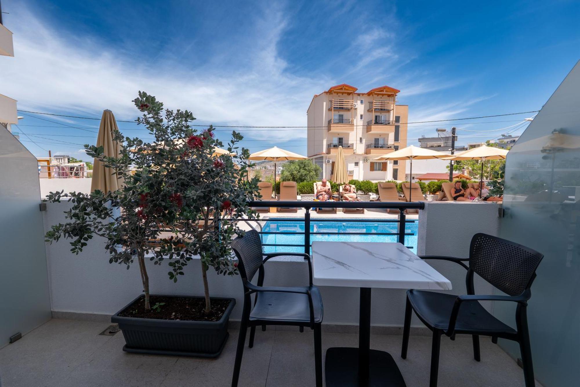 Monel Hotel Ksamil Esterno foto