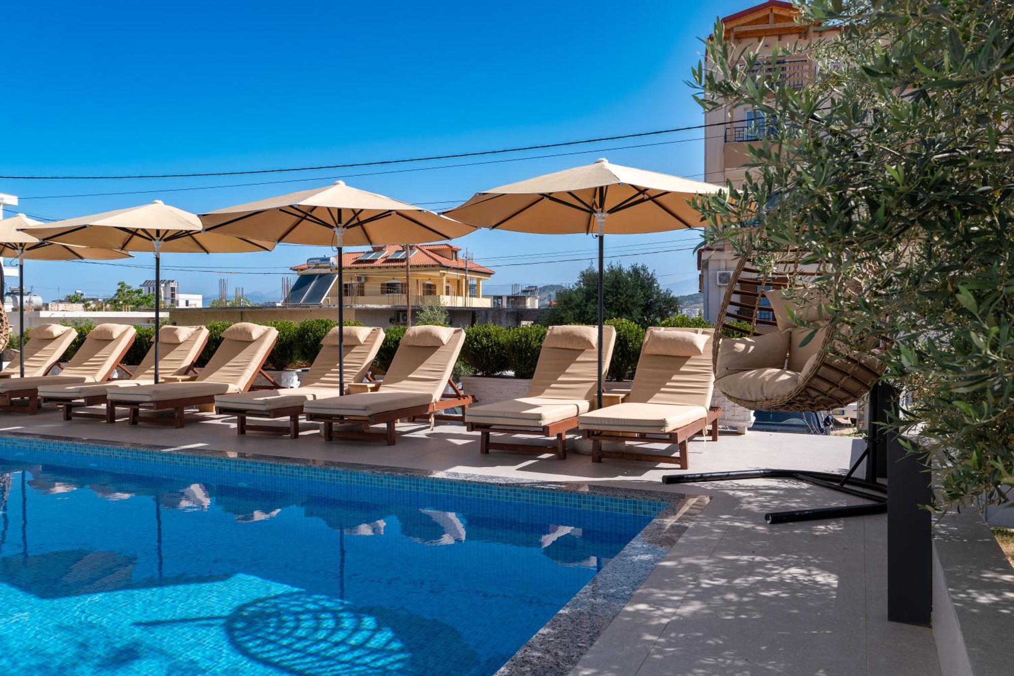 Monel Hotel Ksamil Esterno foto