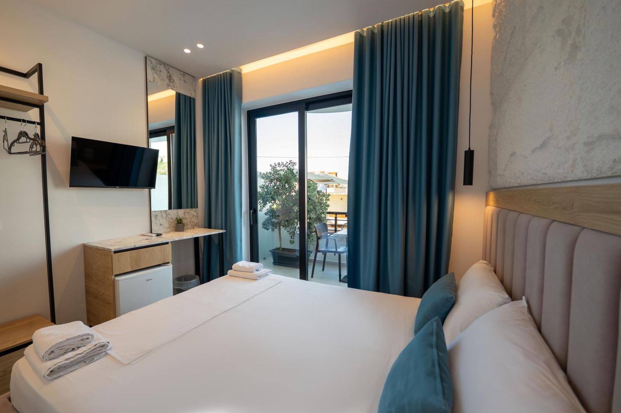 Monel Hotel Ksamil Esterno foto